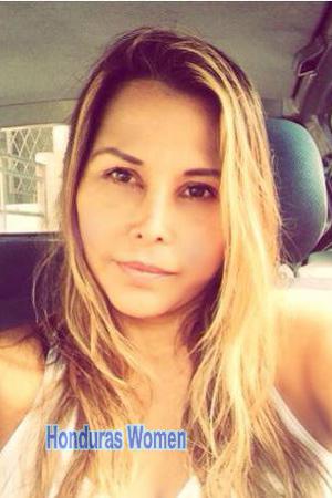 155321 - Patricia Age: 58 - Colombia