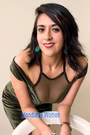 182217 - Luz Age: 40 - Peru