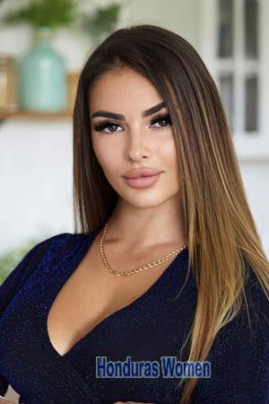 209915 - Ksenia Age: 34 - Ukraine