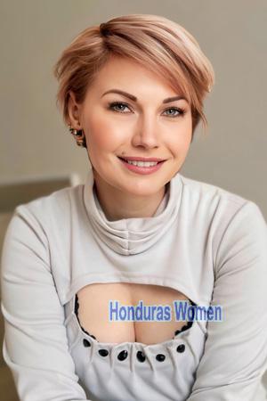 222917 - Svitlana Age: 40 - Ukraine
