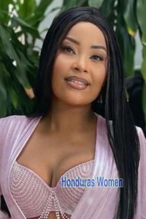 225428 - Karina Age: 38 - Colombia