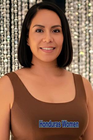 225917 - Romy Age: 44 - Peru