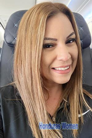 226838 - Evelyn Age: 46 - Costa Rica